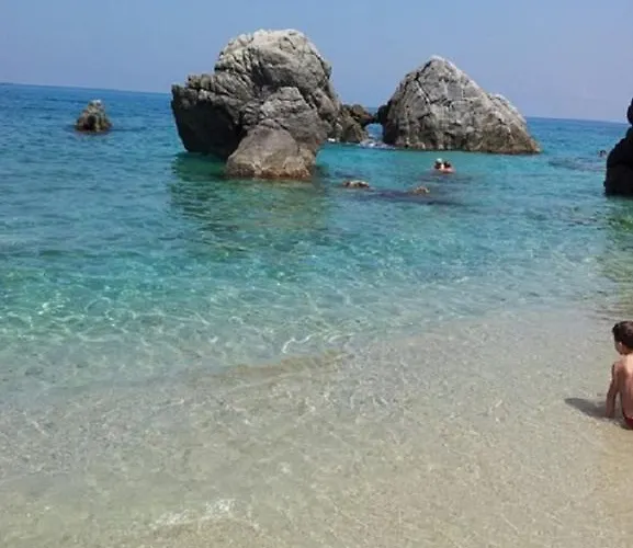 בית נופש Vicino Al Mare פרגליה